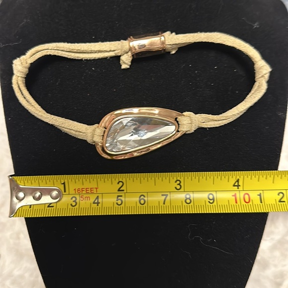 Premier Designs Faux Suede Leather Pull-tie Rose Gold Gem Bracelet - Picture 3 of 3